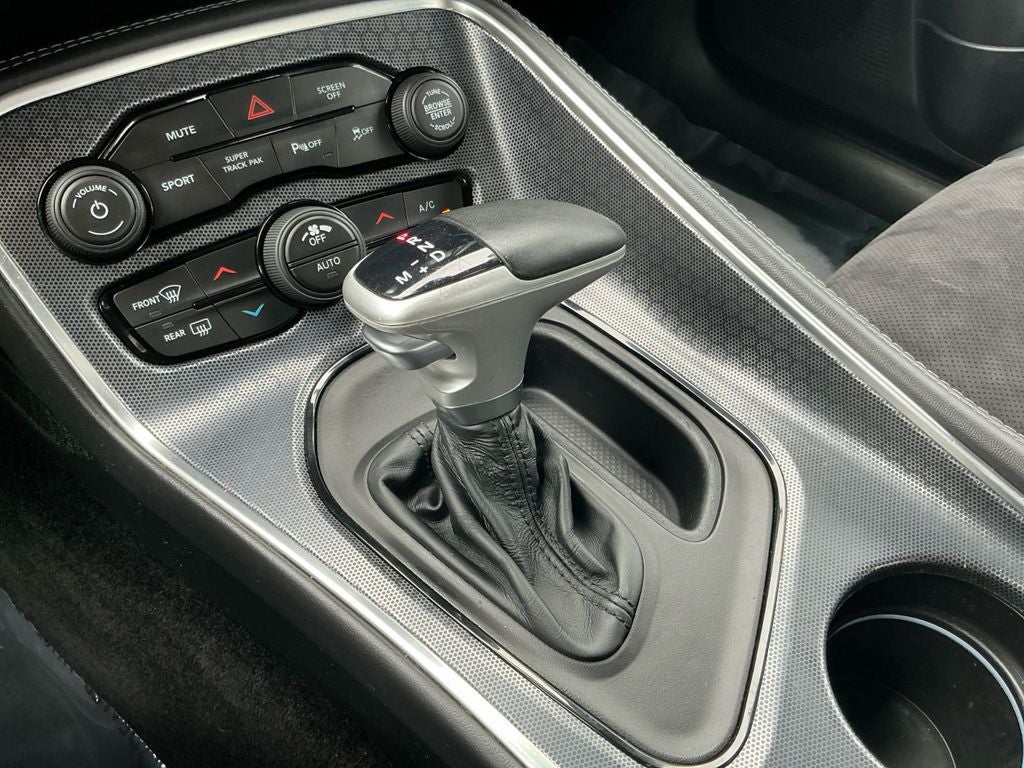 2017 Dodge Challenger GT / AWD