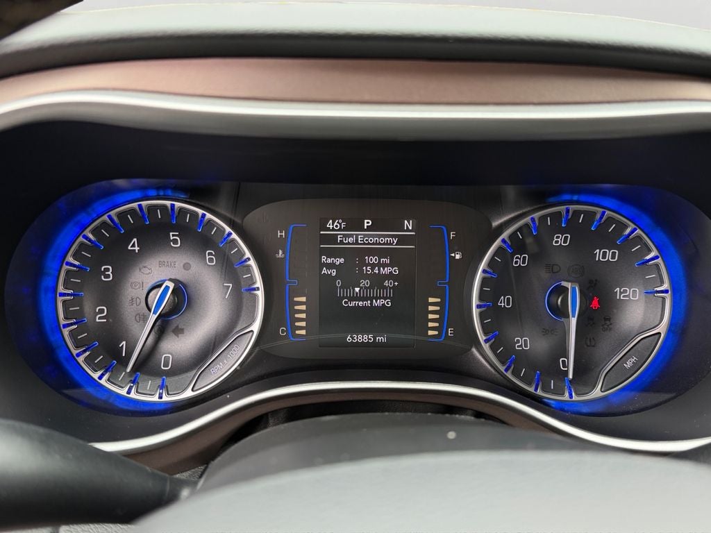 2023 Chrysler Voyager LX / One Owner /