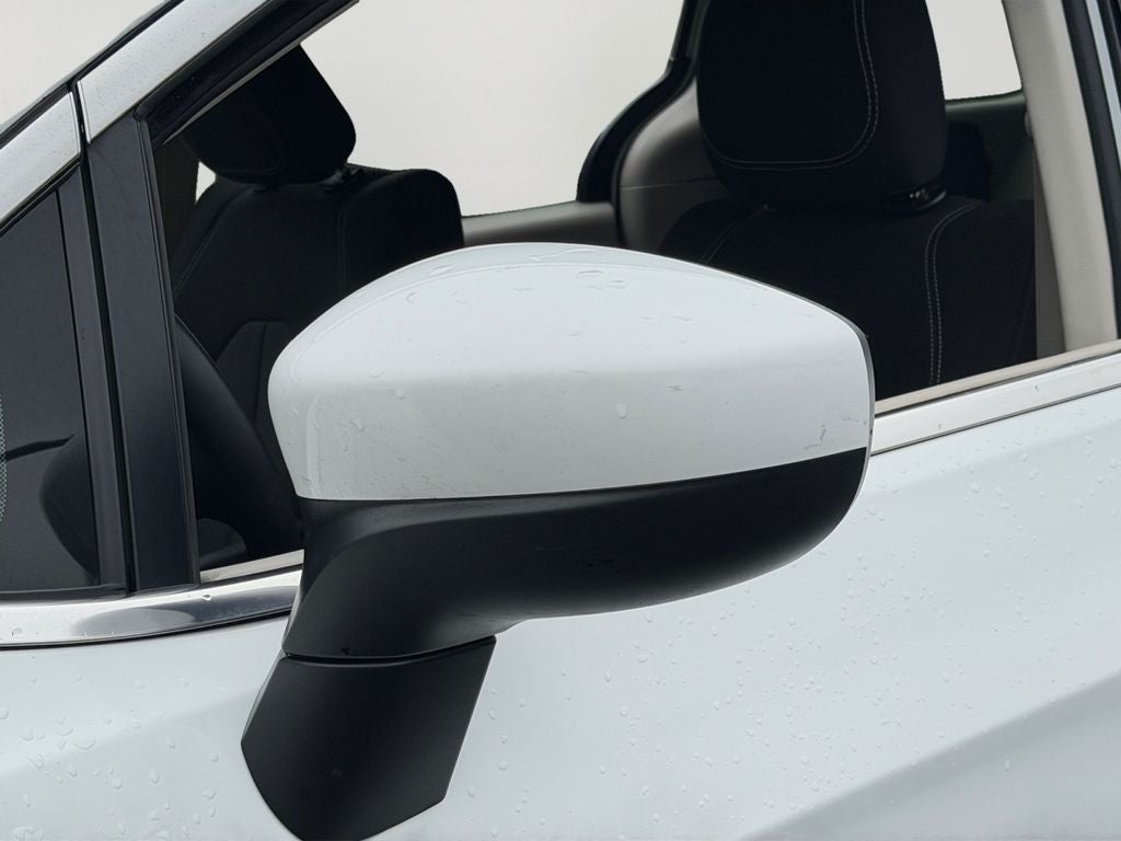 2023 Chrysler Voyager LX / One Owner /