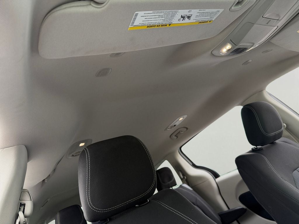 2023 Chrysler Voyager LX / One Owner /