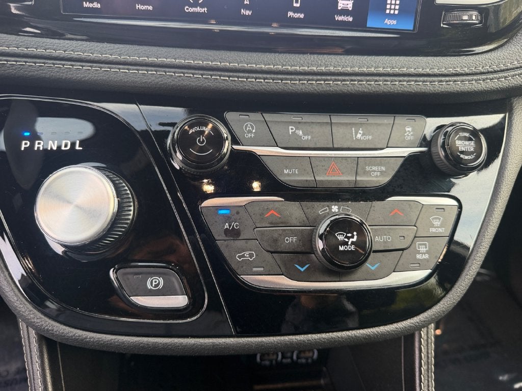 2025 Chrysler Pacifica Limited