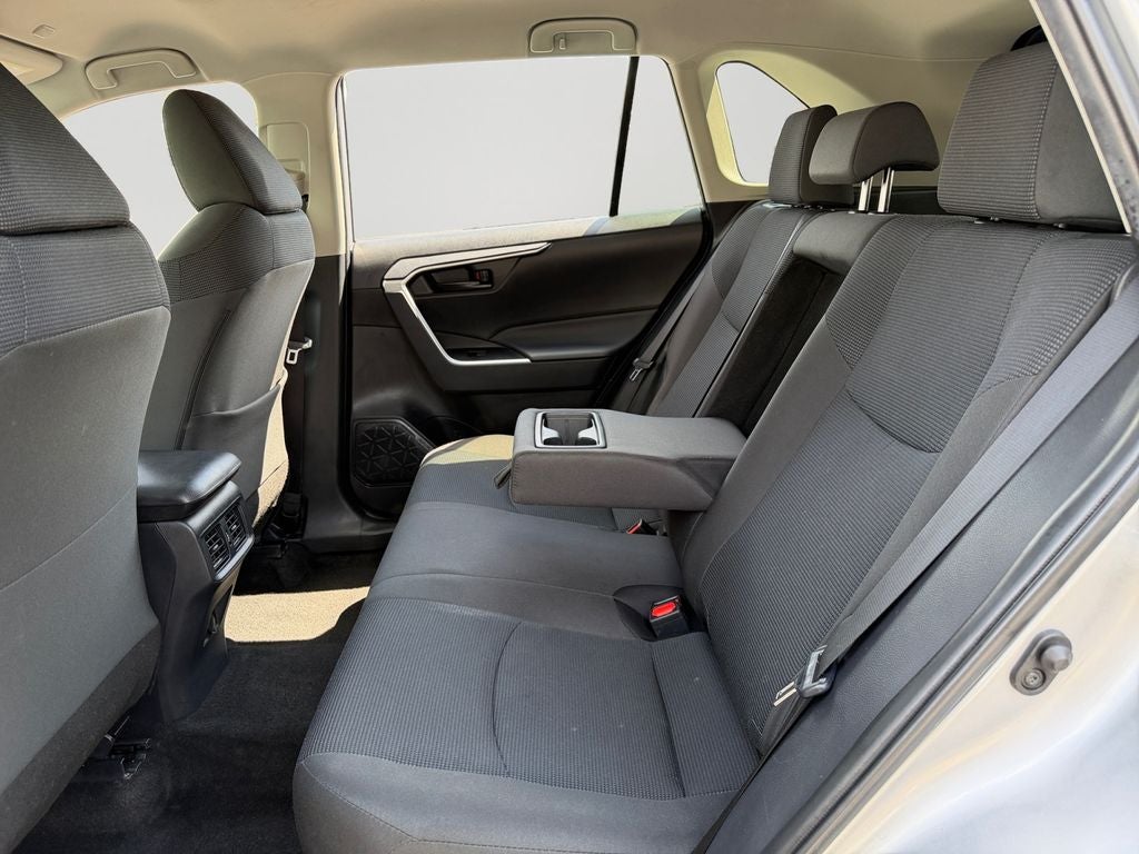 2024 Toyota RAV4 LE / One Owner /