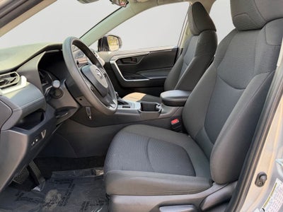 2024 Toyota RAV4 LE / One Owner /