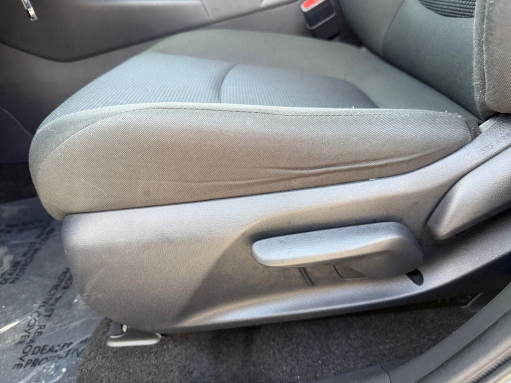 2024 Toyota RAV4 LE / One Owner /
