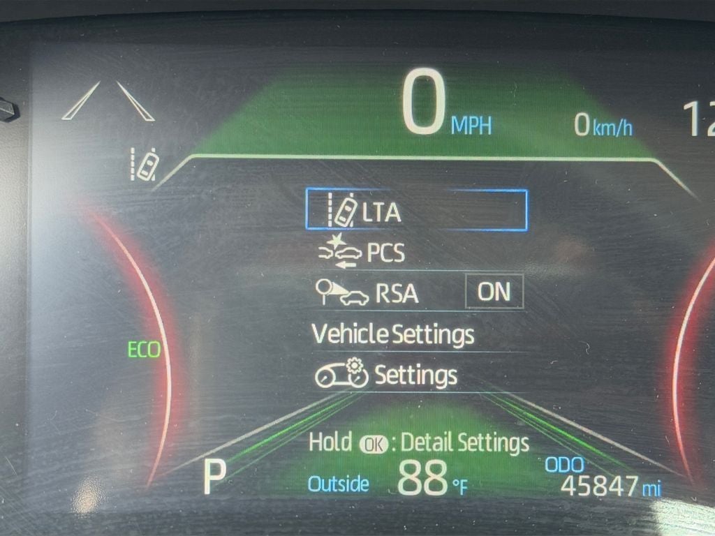 2024 Toyota RAV4 LE / One Owner /