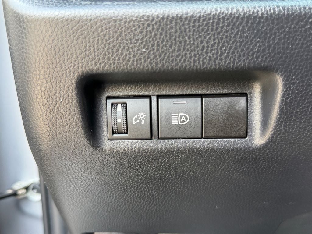 2024 Toyota RAV4 LE / One Owner /
