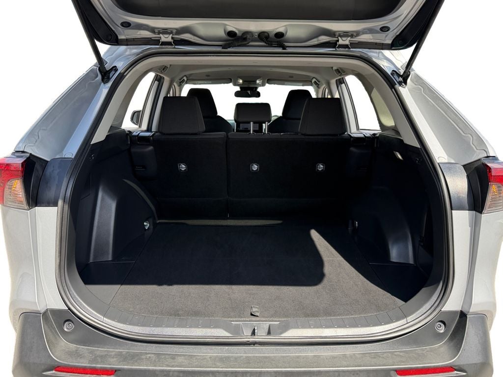 2024 Toyota RAV4 LE / One Owner /