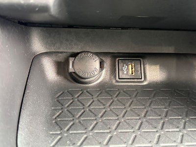 2024 Toyota RAV4 LE / One Owner /