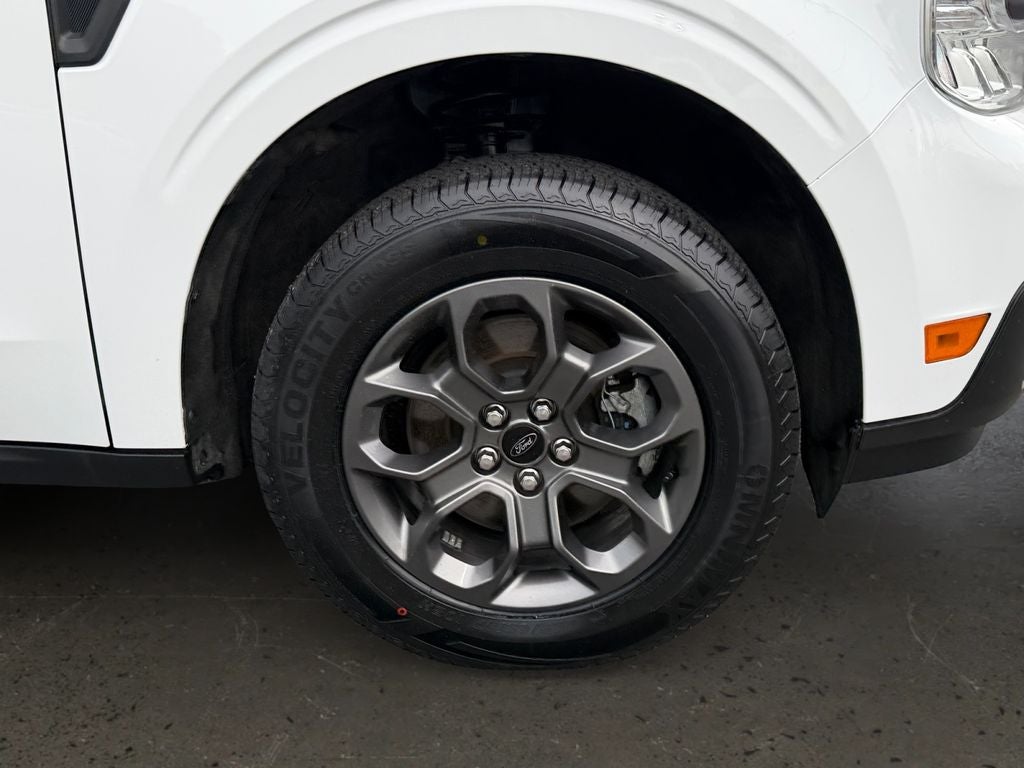 2024 Ford Maverick XLT / One Owner / Tow Package