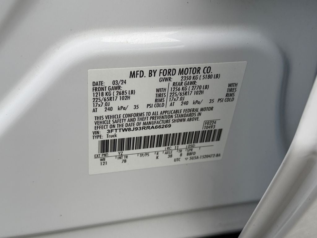 2024 Ford Maverick XLT / One Owner / Tow Package