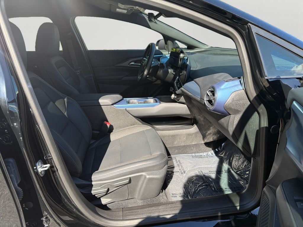 2024 Chevrolet Equinox EV LT
