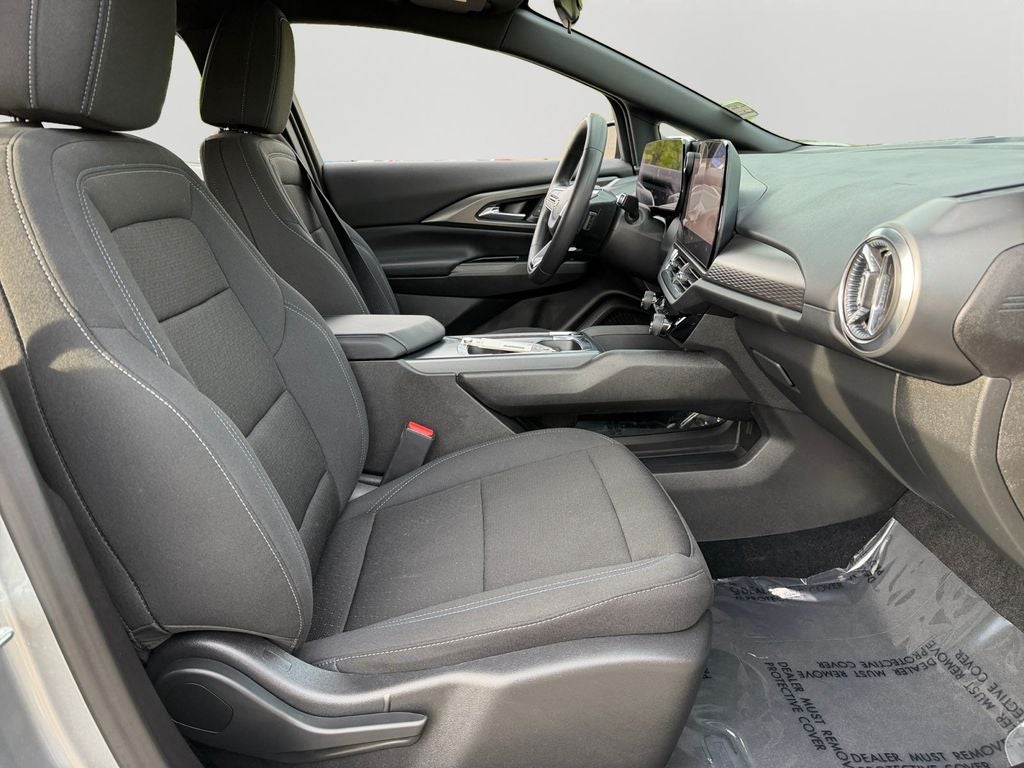 2025 Chevrolet Equinox EV LT / One Owner
