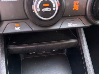 2023 Kia Forte LXS / One Owner / Tech Pkg
