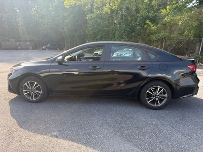 2023 Kia Forte LXS / One Owner / Tech Pkg