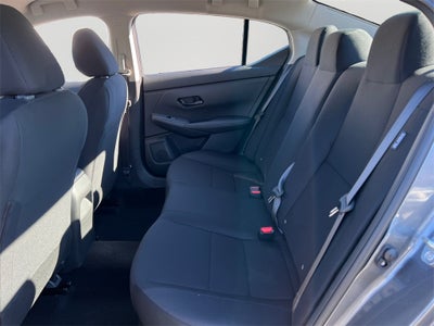 2025 Nissan Sentra S / One Owner / Carpeted Floormats