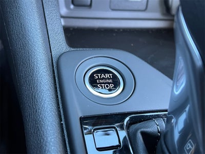 2025 Nissan Sentra S / One Owner / Carpeted Floormats