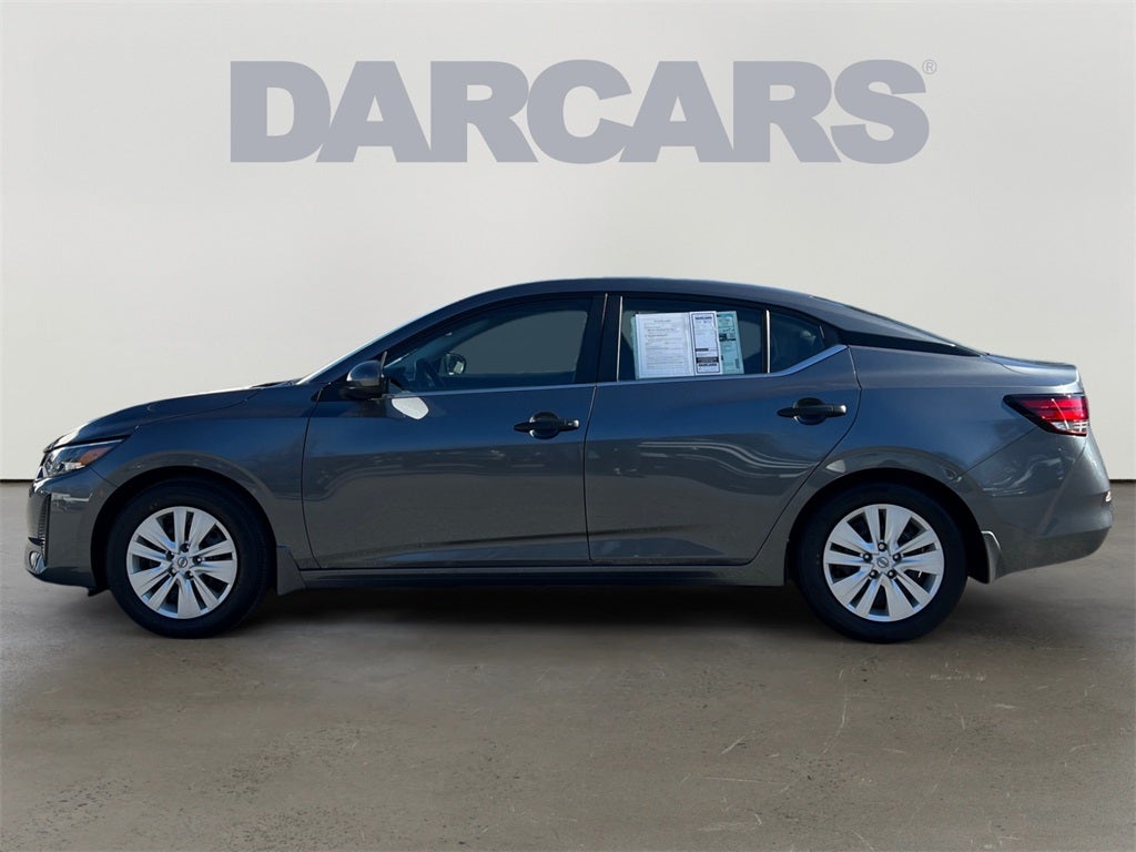 2025 Nissan Sentra S / One Owner / Carpeted Floormats