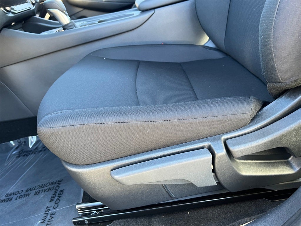 2025 Nissan Sentra S / One Owner / Carpeted Floormats