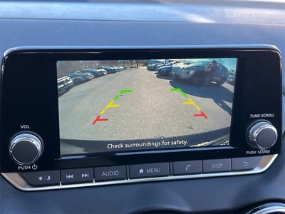 2025 Nissan Sentra S / One Owner / Carpeted Floormats