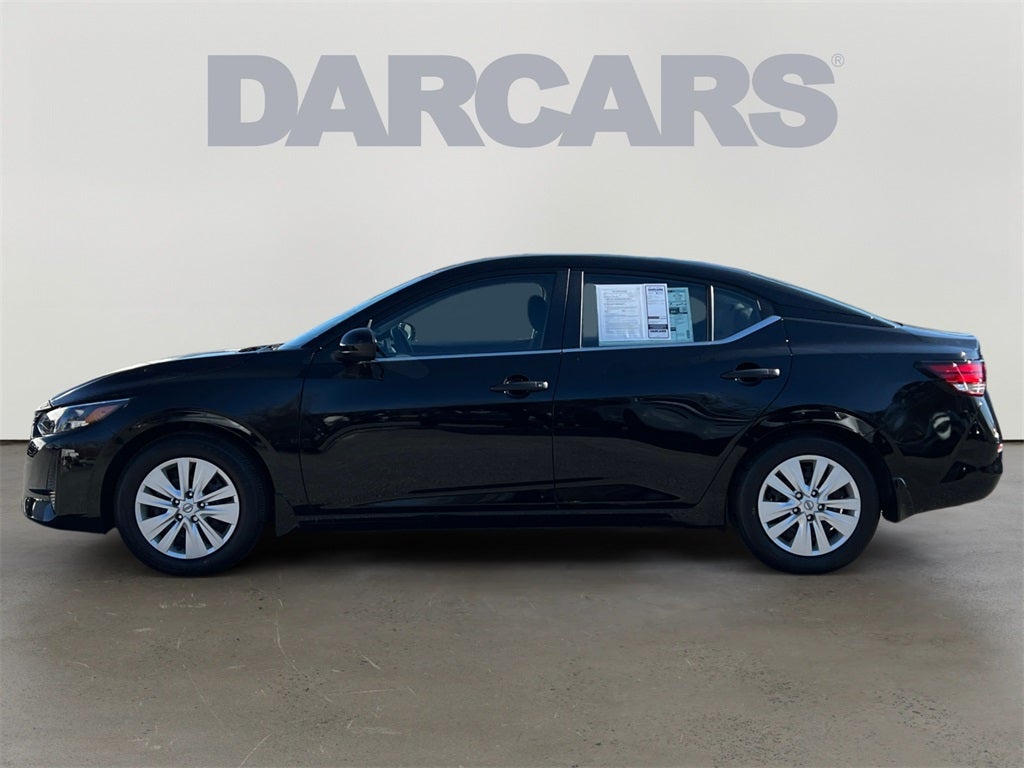 2025 Nissan Sentra S / One Owner / Carpeted Floormats