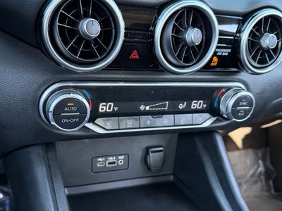 2021 Nissan Sentra SV / One Owner