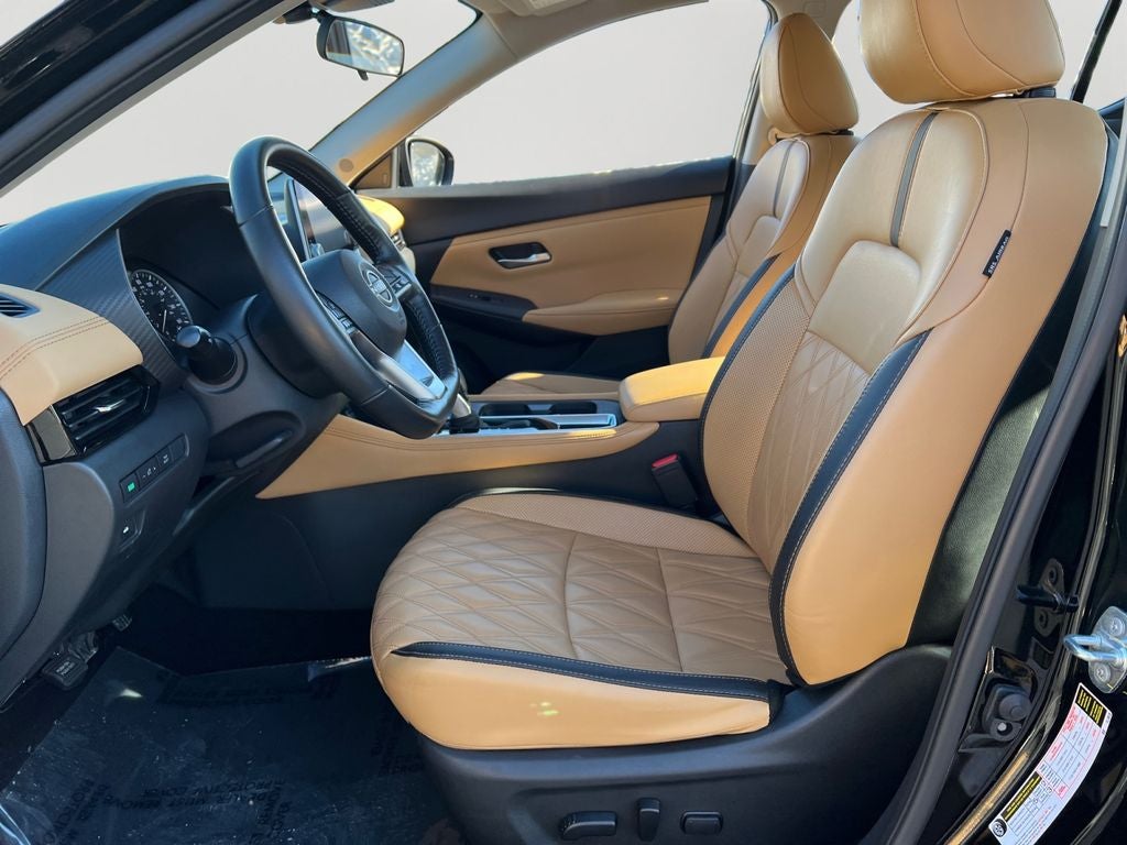 2024 Nissan Sentra SV Premium Package / All Weather Package / Low Miles