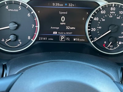 2024 Nissan Sentra SV Premium Package / All Weather Package / Low Miles