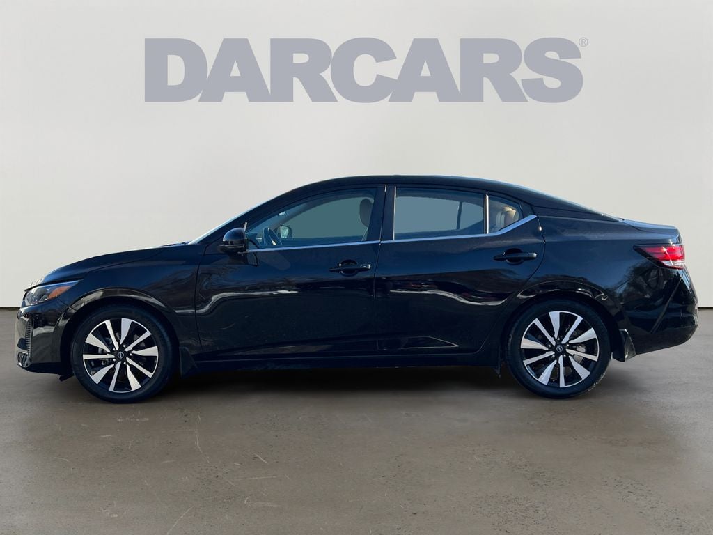 2024 Nissan Sentra SV Premium Package / All Weather Package / Low Miles