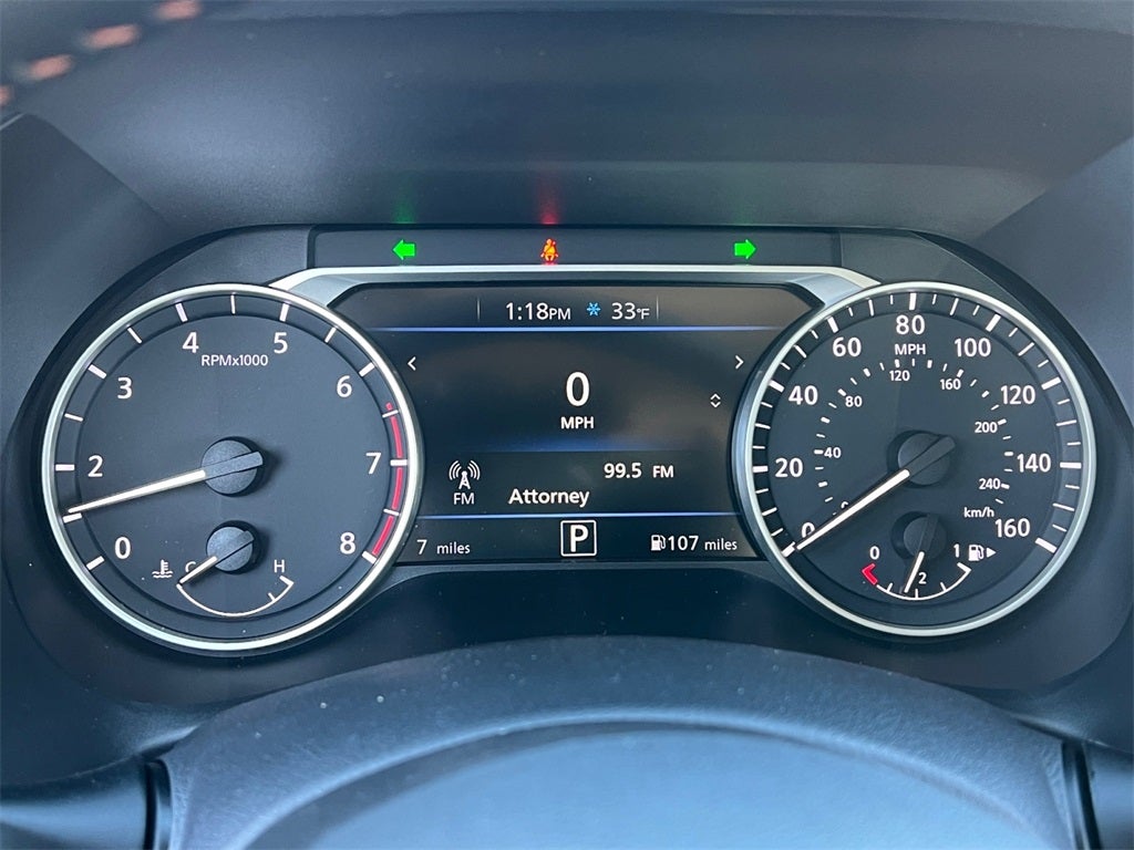 2025 Nissan Sentra SR / One Owner / Carpeted Floormats