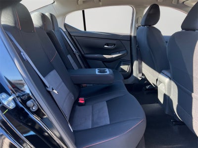 2025 Nissan Sentra SR / One Owner / Carpeted Floormats