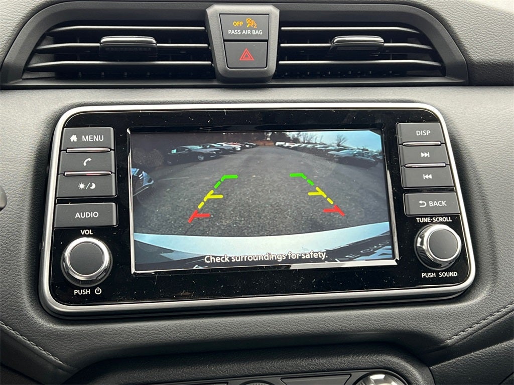 2025 Nissan Versa 1.6 S