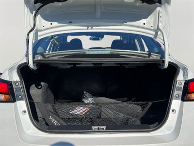 2025 Nissan Versa 1.6 SV One Owner / Splash Guards