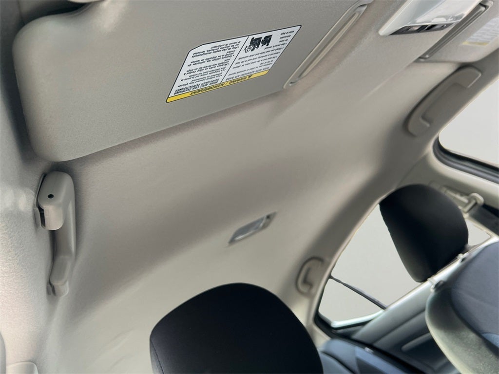 2025 Nissan Versa 1.6 SV One Owner / Splash Guards