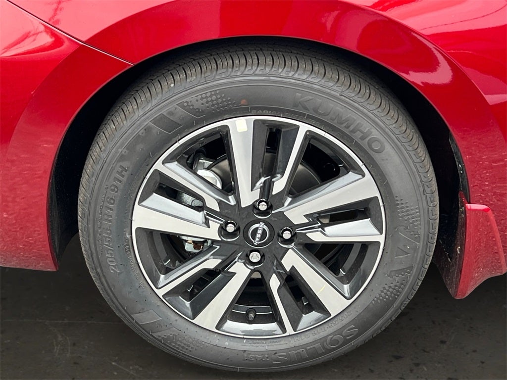 2025 Nissan Versa 1.6 SV