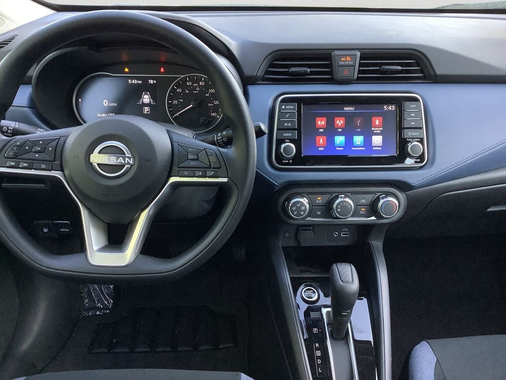 2025 Nissan Versa 1.6 SV