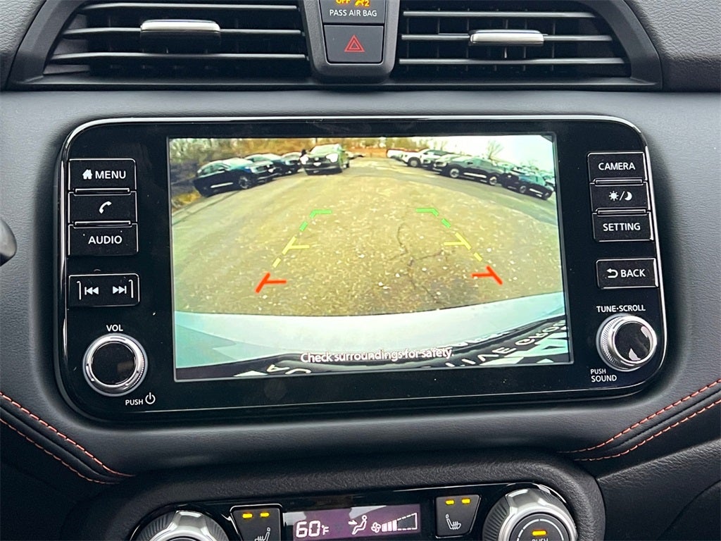 2025 Nissan Versa 1.6 SR