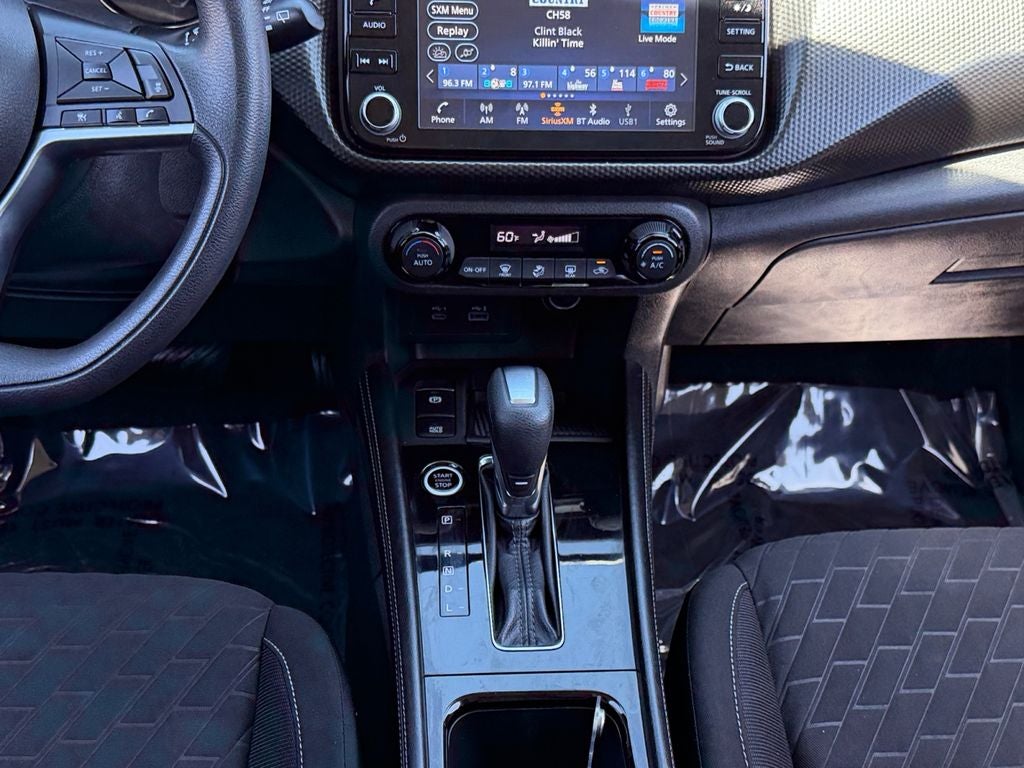 2021 Nissan Kicks SV / One Owner