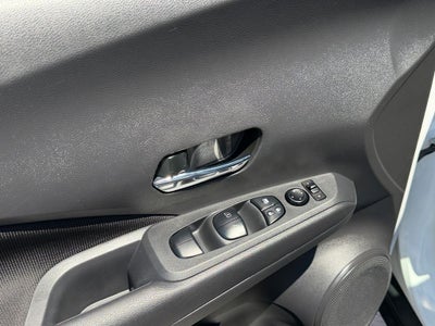 2021 Nissan Kicks SV / One Owner