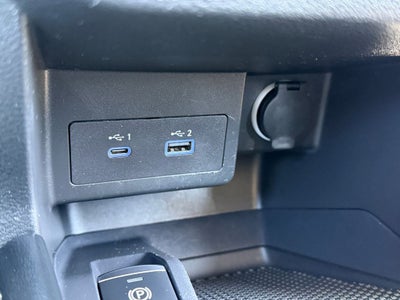 2021 Nissan Kicks SV / One Owner