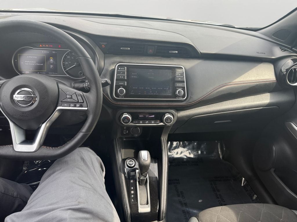 2020 Nissan Kicks SR