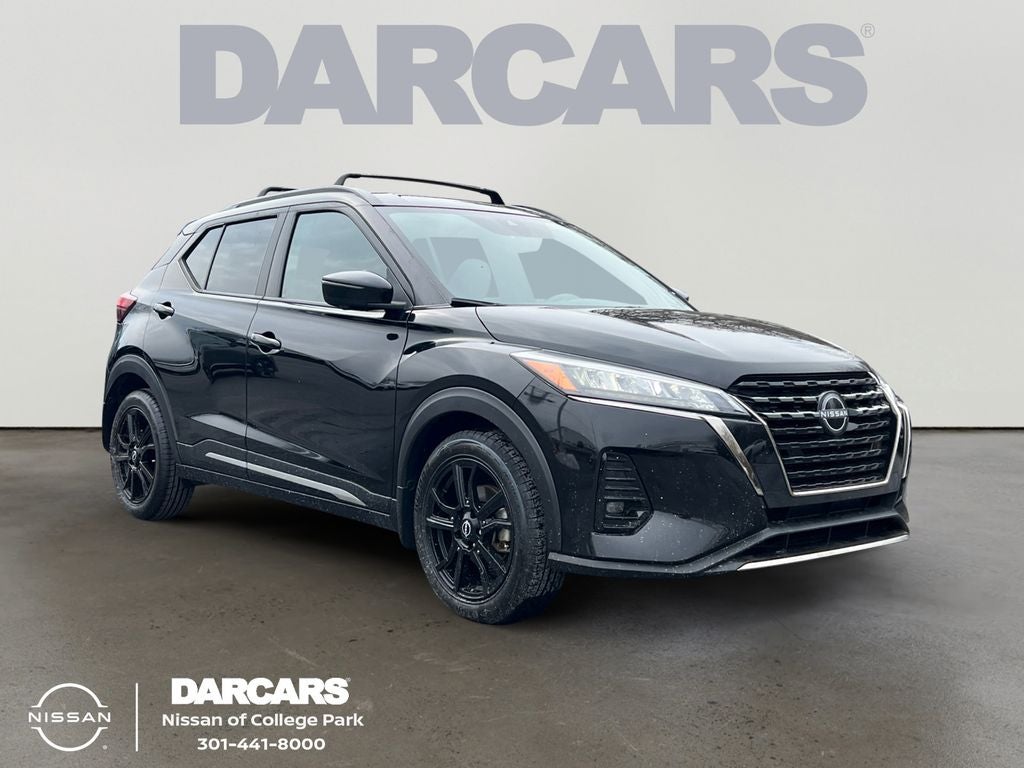 2023 Nissan Kicks SR