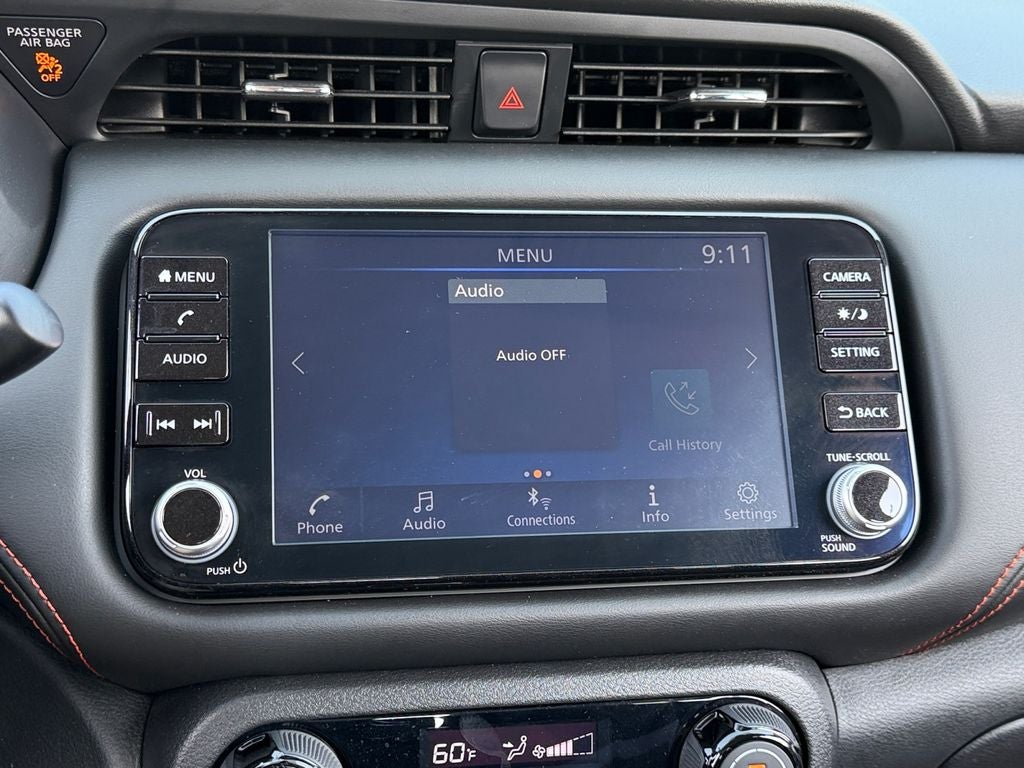 2022 Nissan Kicks SR