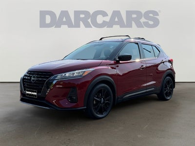2022 Nissan Kicks SR