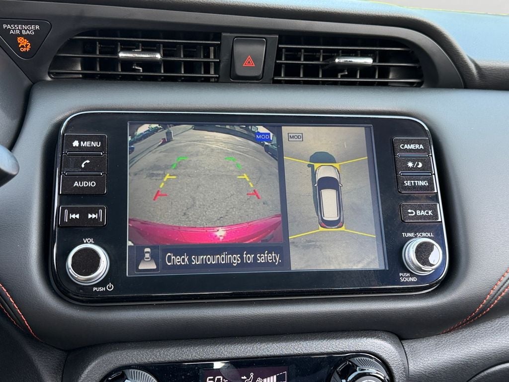 2022 Nissan Kicks SR