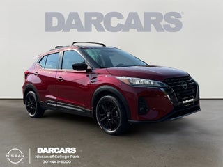2022 Nissan Kicks SR / One Owner