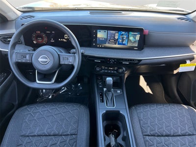 2026 Nissan Kicks SV / One Owner / AWD / Premium Package / Weather Pack