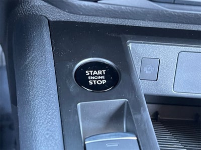 2026 Nissan Kicks SV / One Owner / AWD / Premium Package / Weather Pack