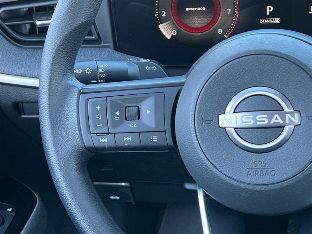 2026 Nissan Kicks SV /One Owner / AWD / Premium Package / Weather Packa