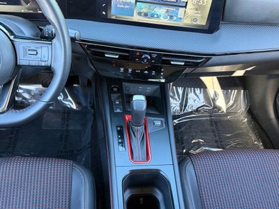 2025 Nissan Kicks SR / One Owner
