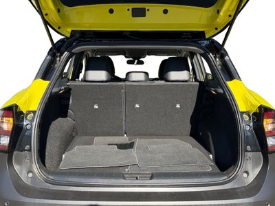 2025 Nissan Kicks SR / One Owner